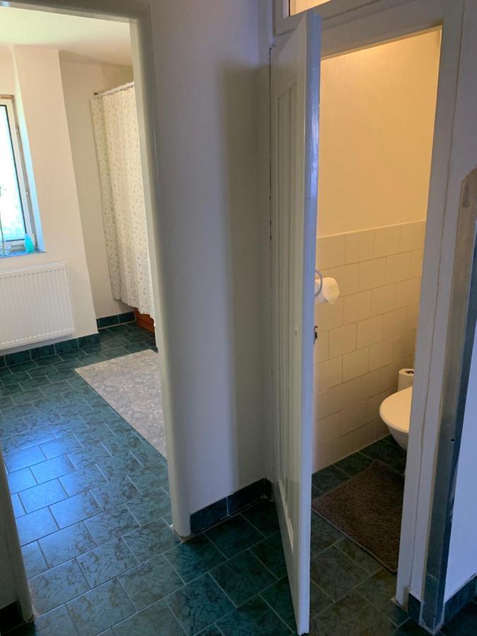 Pod Nachodskym Zamkem Apartman Kültér fotó