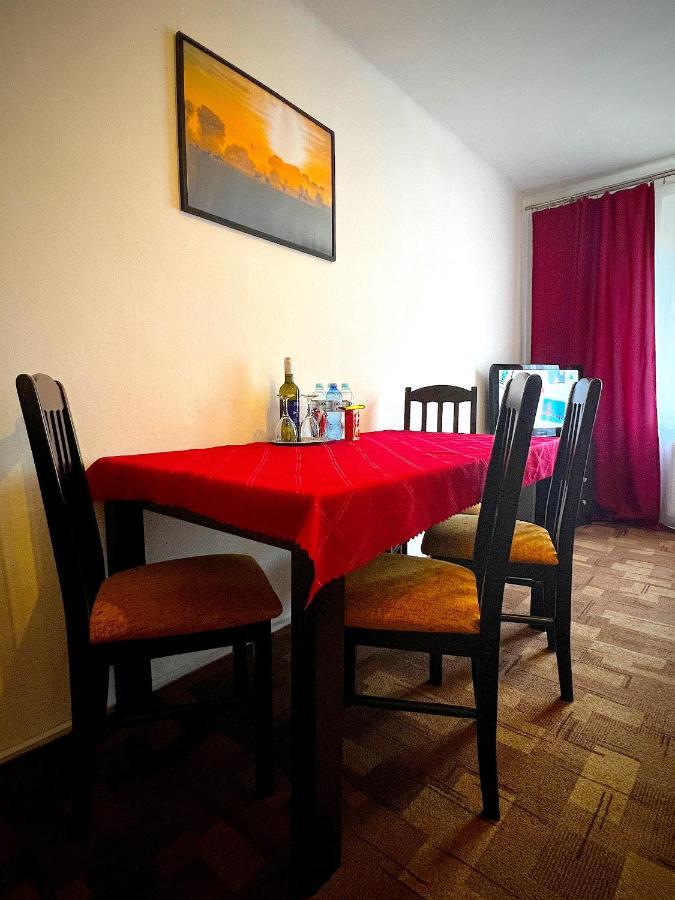 Pod Nachodskym Zamkem Apartman Kültér fotó